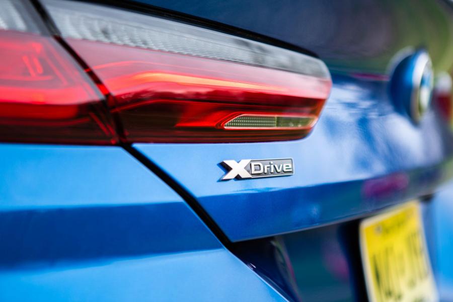 Детали экстерьера BMW M850i xDrive Convertible (G14) 2019 года  (NA) (фото 7 из 59)